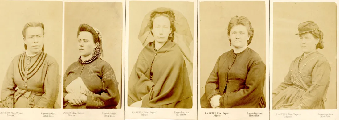  Communardes condamnés à la déportation dont Marie Leroy,Louise Michel au centre et Eulalie Papavoine, photo Appert, 1871, coll.mhv.
