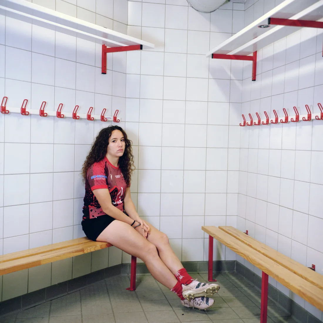 Photographie d'Amenis Khaldi, joueuse à l'AC Bobigny par Louisa Ben